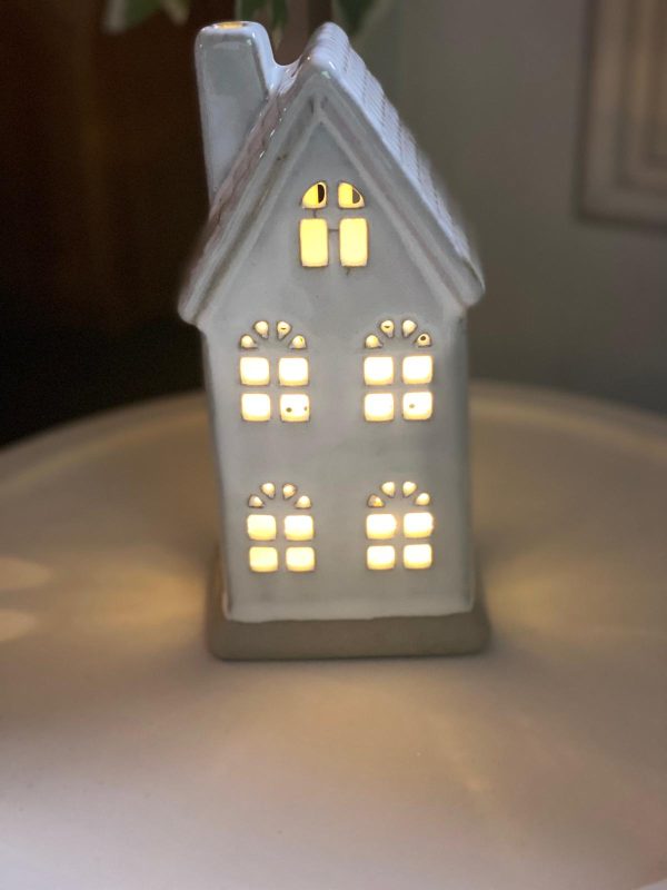 Natural LED Reflective Glaze House 17.5cm